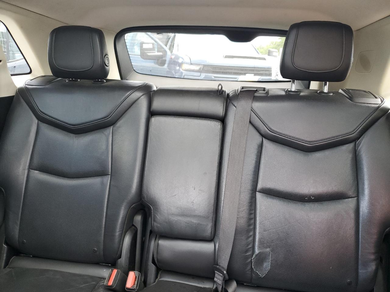 2017 Cadillac Xt5 Luxury VIN: 1GYKNBRS5HZ139603 Lot: 84830205