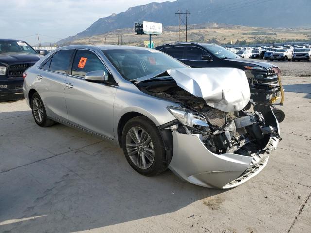  TOYOTA CAMRY 2016 Серебристый