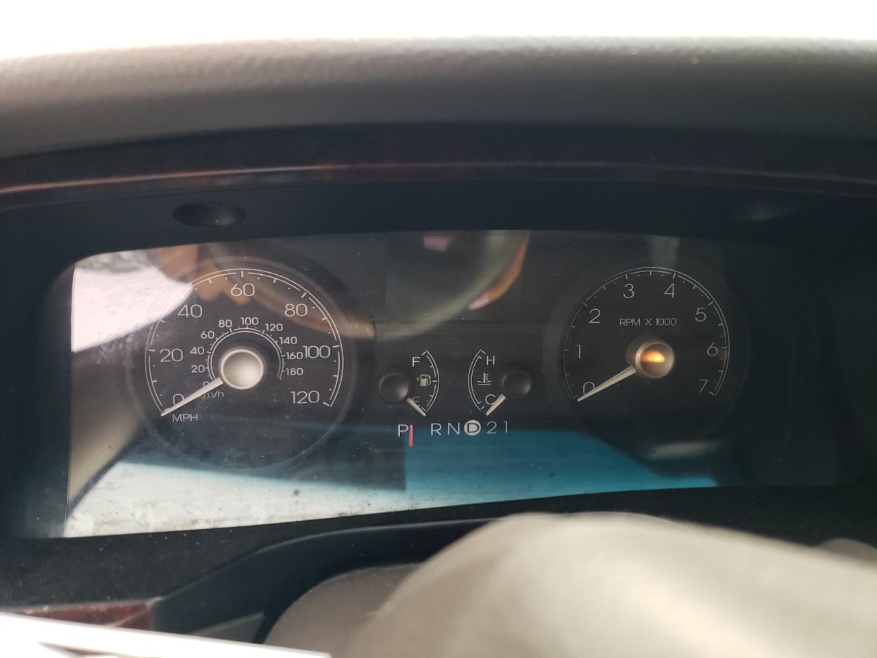 2006 Lincoln Town Car Signature Limited VIN: 1LNHM82V76Y629761 Lot: 81612185