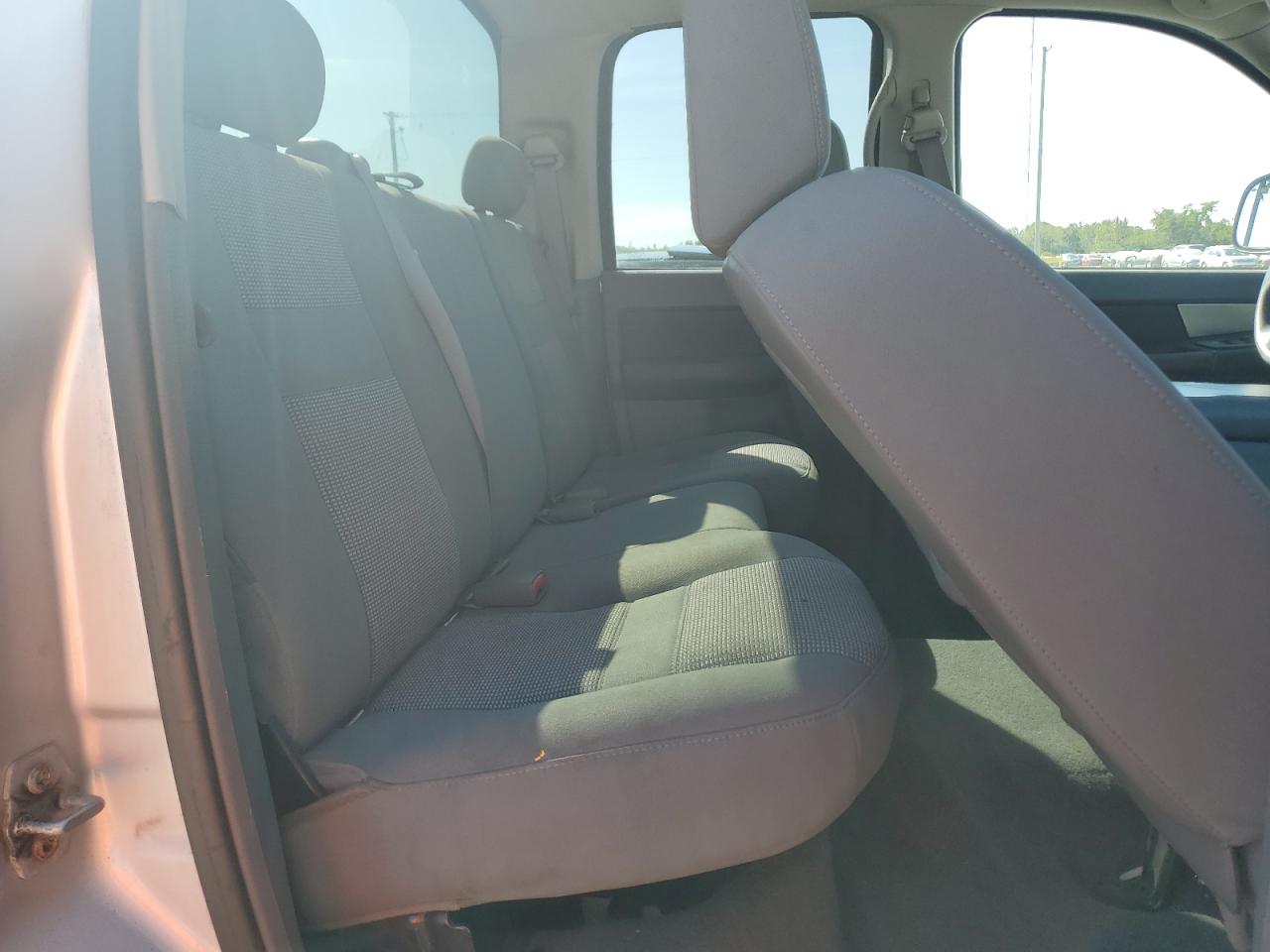 2007 Dodge Ram 1500 St VIN: 1D7HU18297S198603 Lot: 81072585