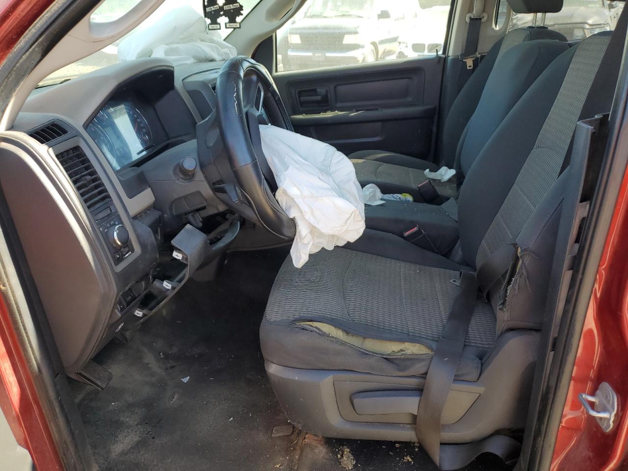 2010 Dodge Ram 1500 VIN: 1D7RV1CT9AS261322 Lot: 80807085