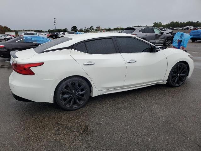 Седаны NISSAN MAXIMA 2017 Белы