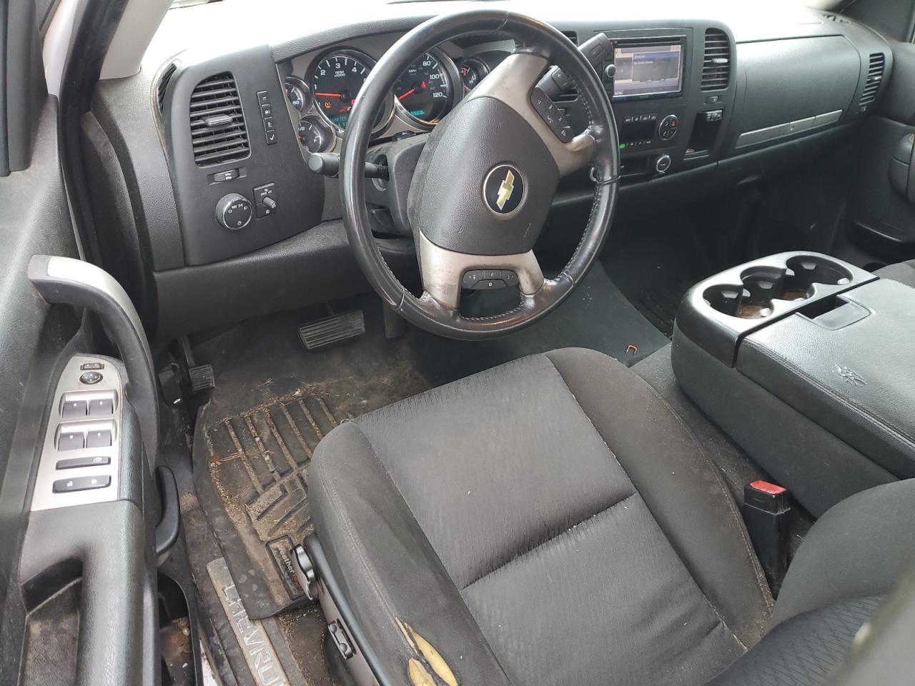 2011 Chevrolet Silverado K1500 Lt VIN: 1GCRKSE36BZ374675 Lot: 81902295