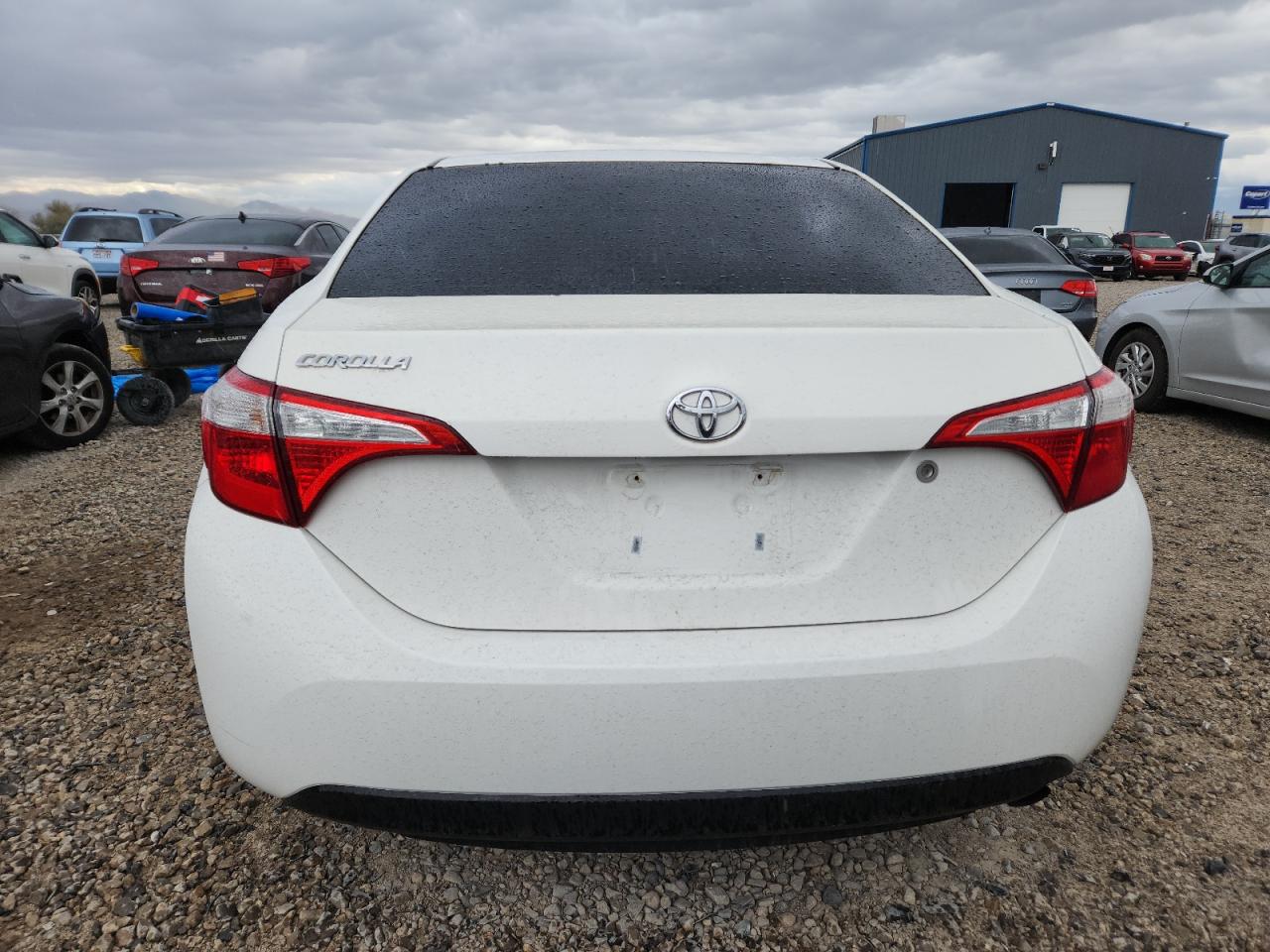 2016 Toyota Corolla L VIN: 5YFBURHE8GP376432 Lot: 81915435
