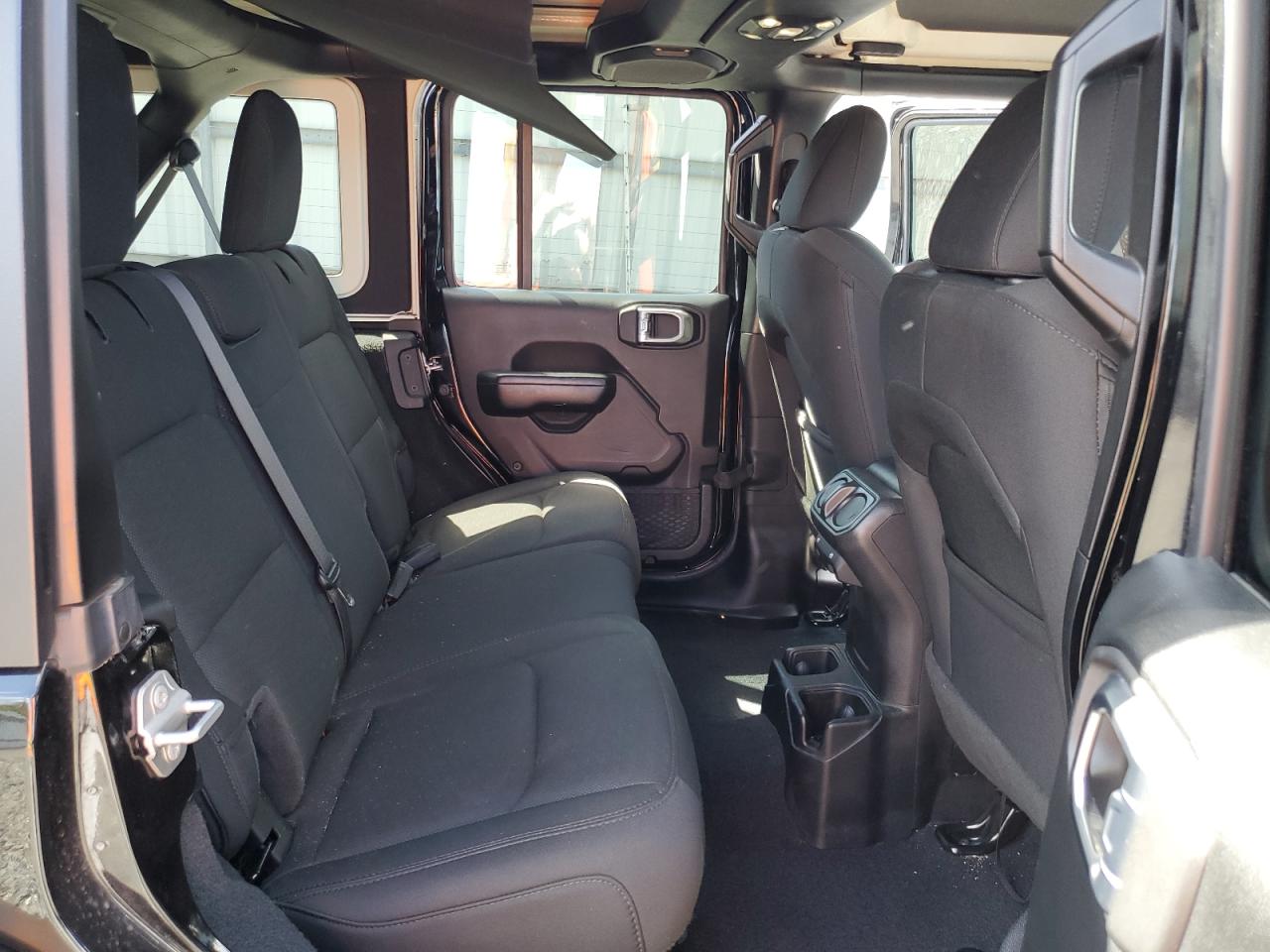 2020 Jeep Wrangler Unlimited Sport VIN: 1C4HJXDN1LW219307 Lot: 81837895