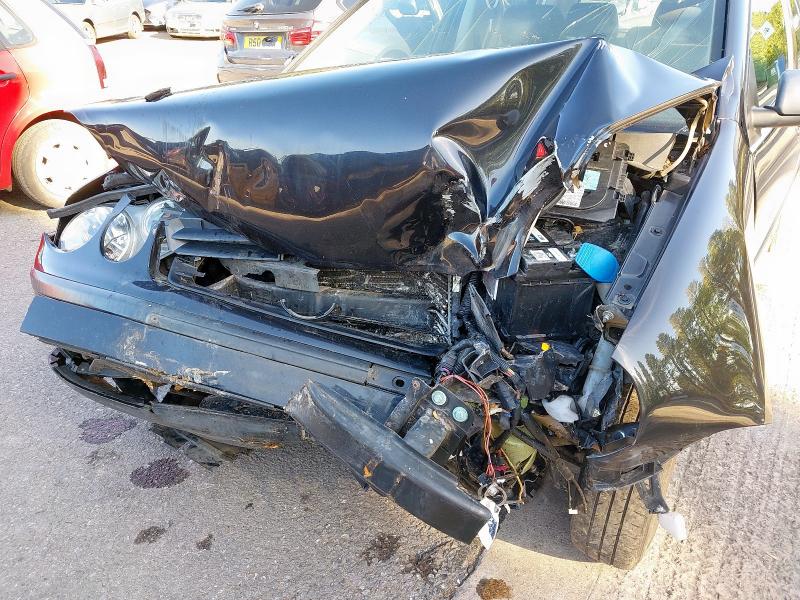 2005 VOLKSWAGEN POLO E 