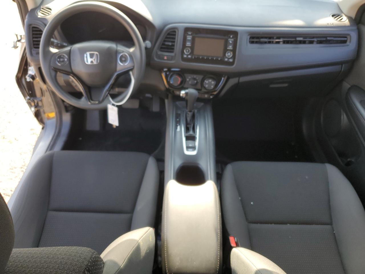 2020 Honda Hr-V Lx VIN: 3CZRU6H33LM721857 Lot: 81440245