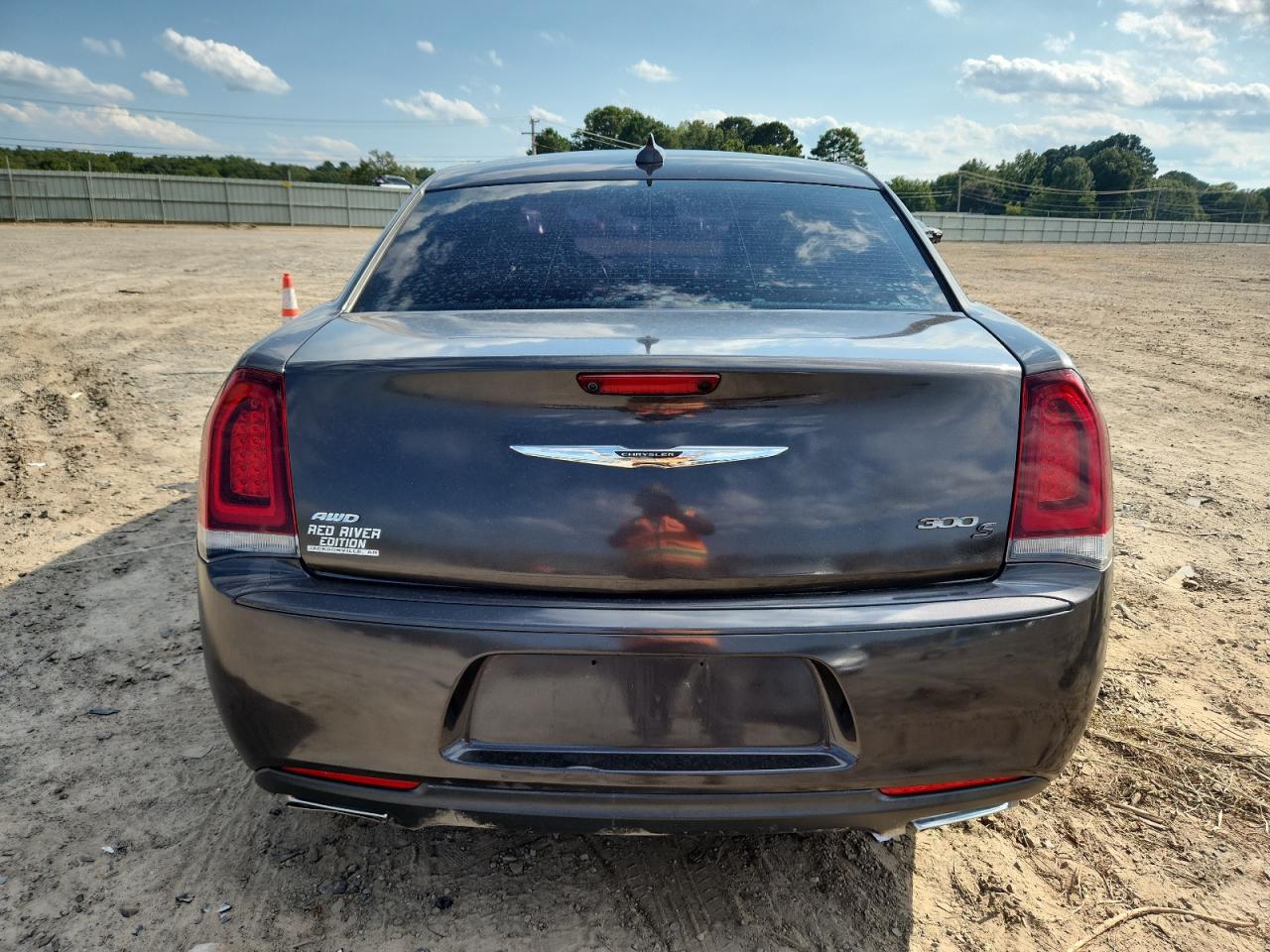 2016 Chrysler 300 S VIN: 2C3CCAGG5GH321183 Lot: 71791235