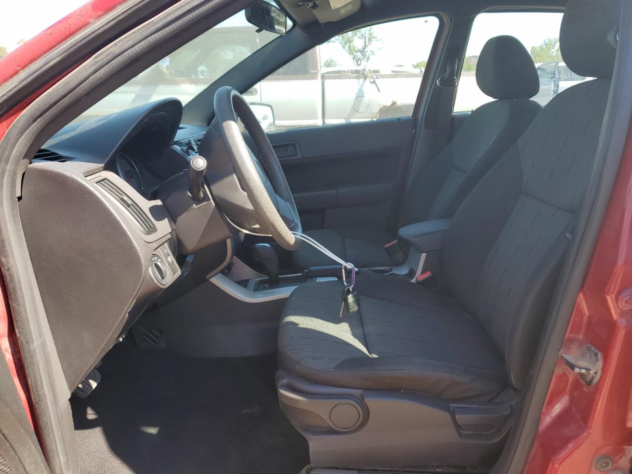 2011 Ford Focus Se VIN: 1FAHP3FN2BW117393 Lot: 84177455