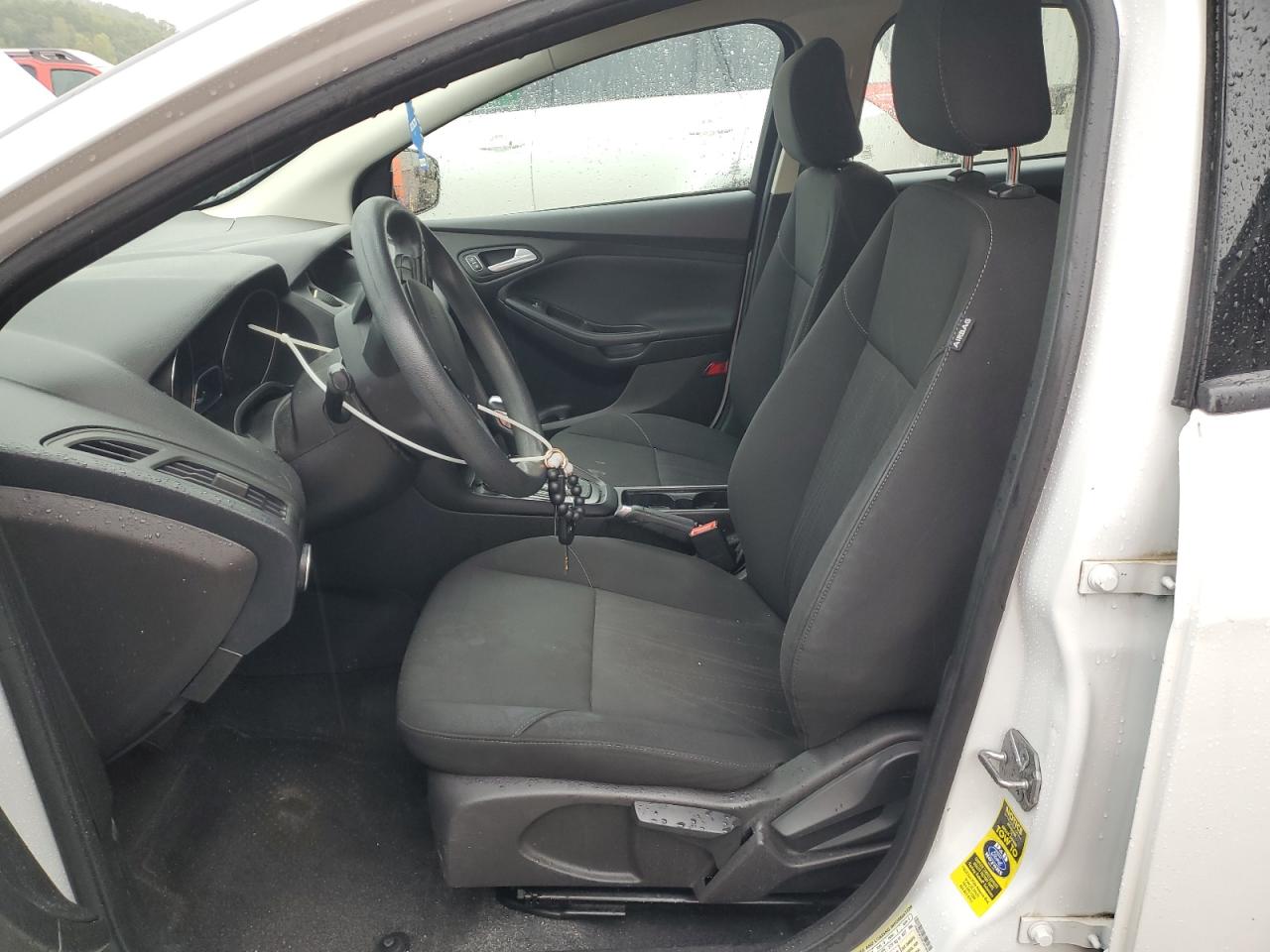 2015 Ford Focus Se VIN: 1FADP3F27FL301854 Lot: 80965215