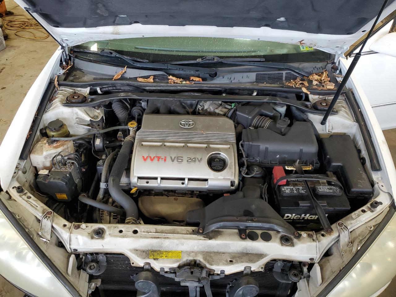 2005 Toyota Camry Le VIN: 4T1BF30K95U611747 Lot: 83871105