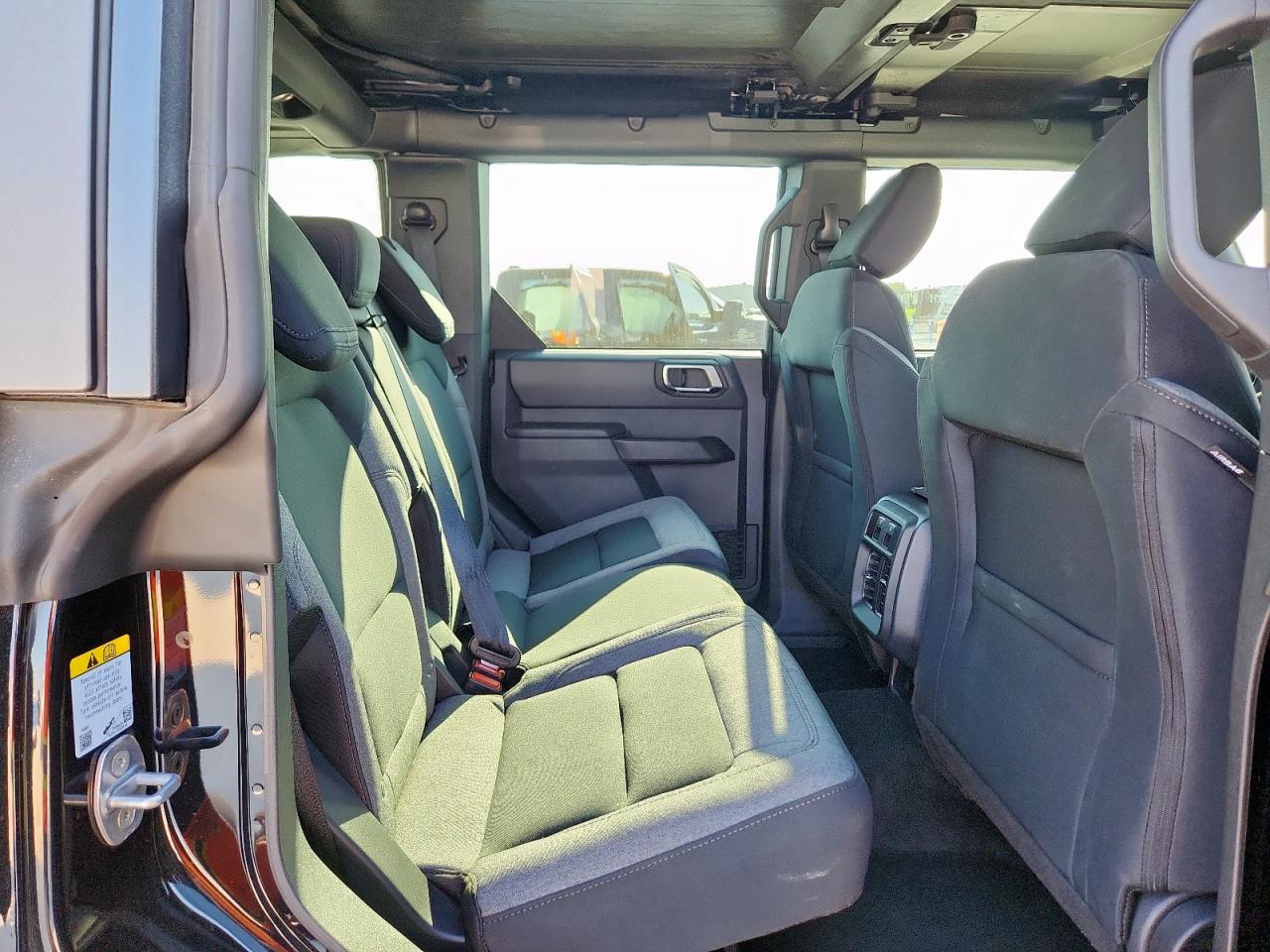 2025 Ford Bronco VIN: 1FMDE6BH2SLA53921 Lot: 71831095