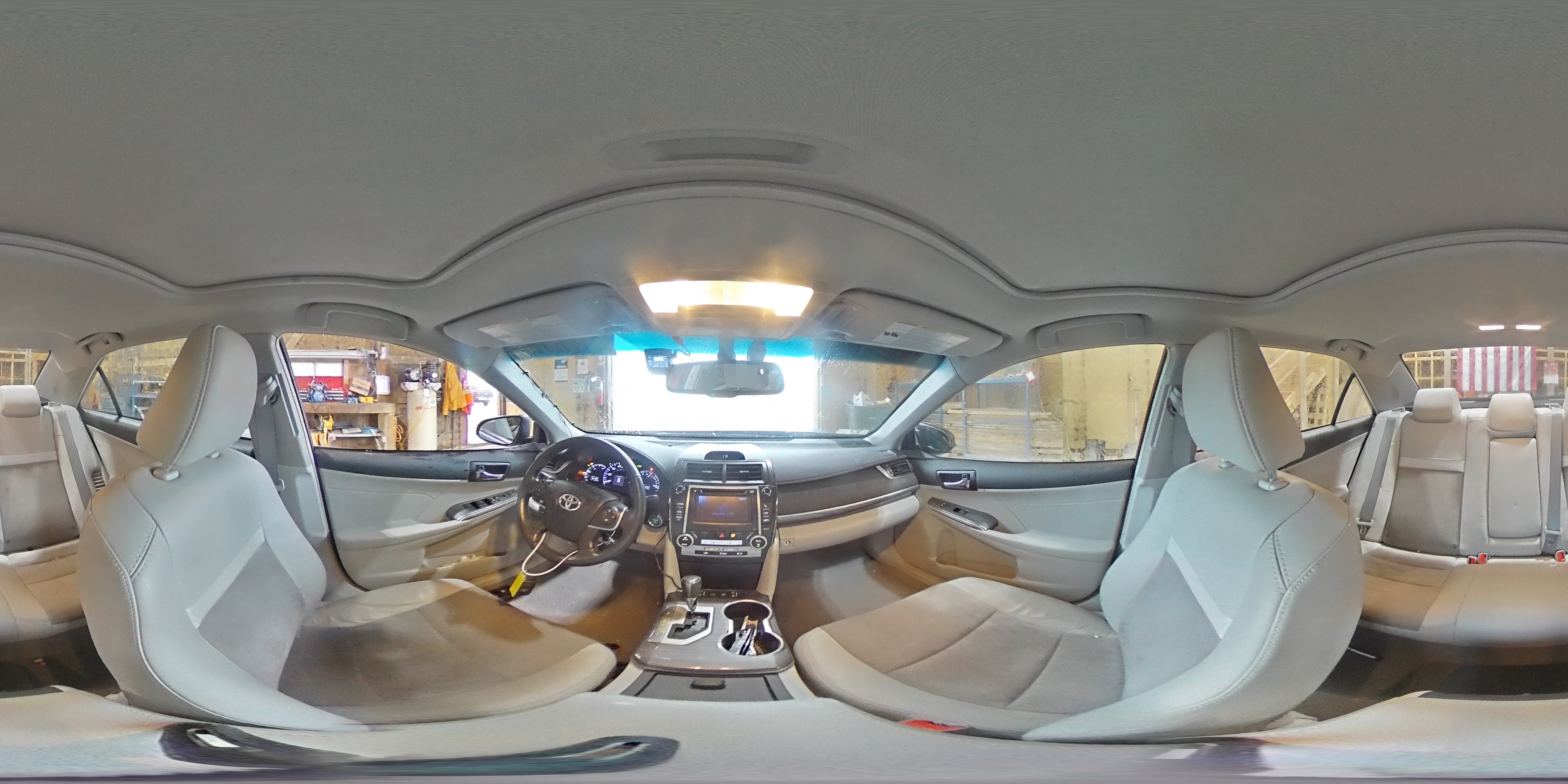 2013 Toyota Camry Hybrid VIN: 4T1BD1FK0DU084018 Lot: 71112775