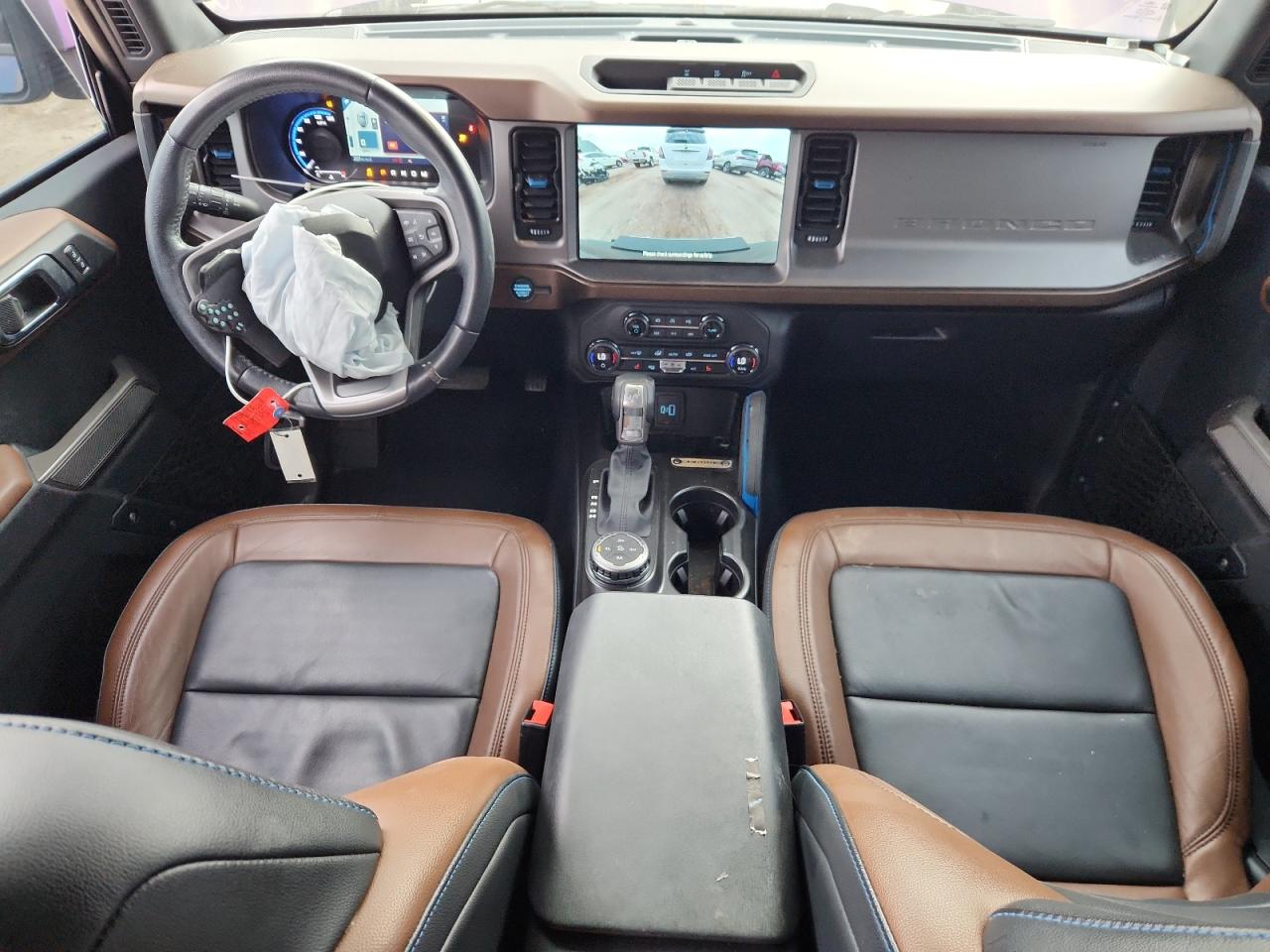 2021 Ford Bronco Base VIN: 1FMDE5DH0MLB00504 Lot: 81103715