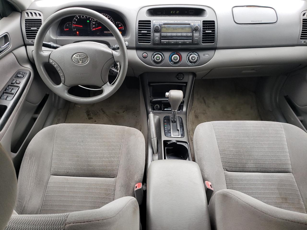 2005 Toyota Camry Le VIN: 4T1BF32K95U084032 Lot: 82052665