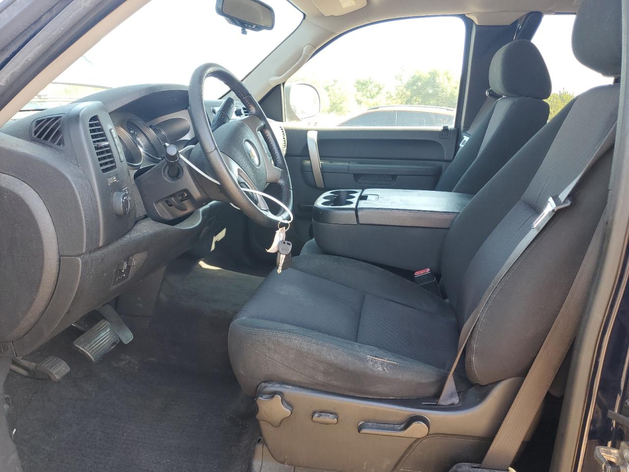 2011 Chevrolet Silverado K1500 Lt VIN: 1GCRKSE36BZ412602 Lot: 81851425