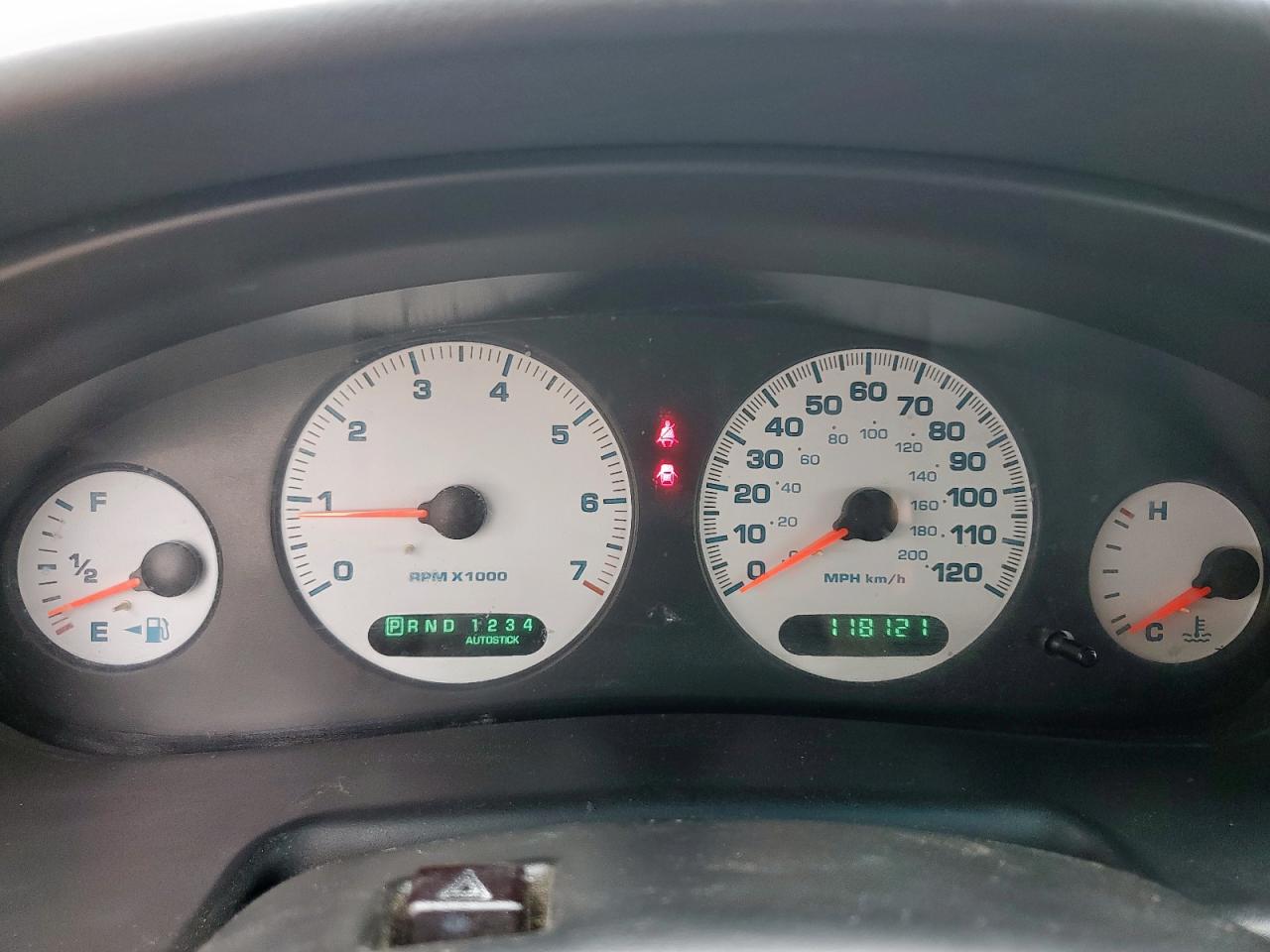 2000 Dodge Intrepid R/T VIN: 2B3HD76V7YH368025 Lot: 81193125