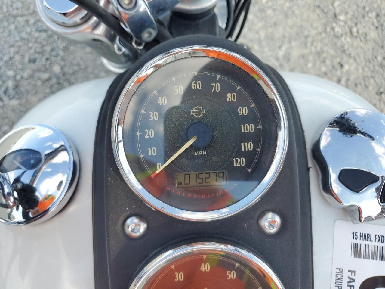 2015 Harley-Davidson Fxdl Dyna Low Rider VIN: 1HD1GNM1XFC307889 Lot: 81266535