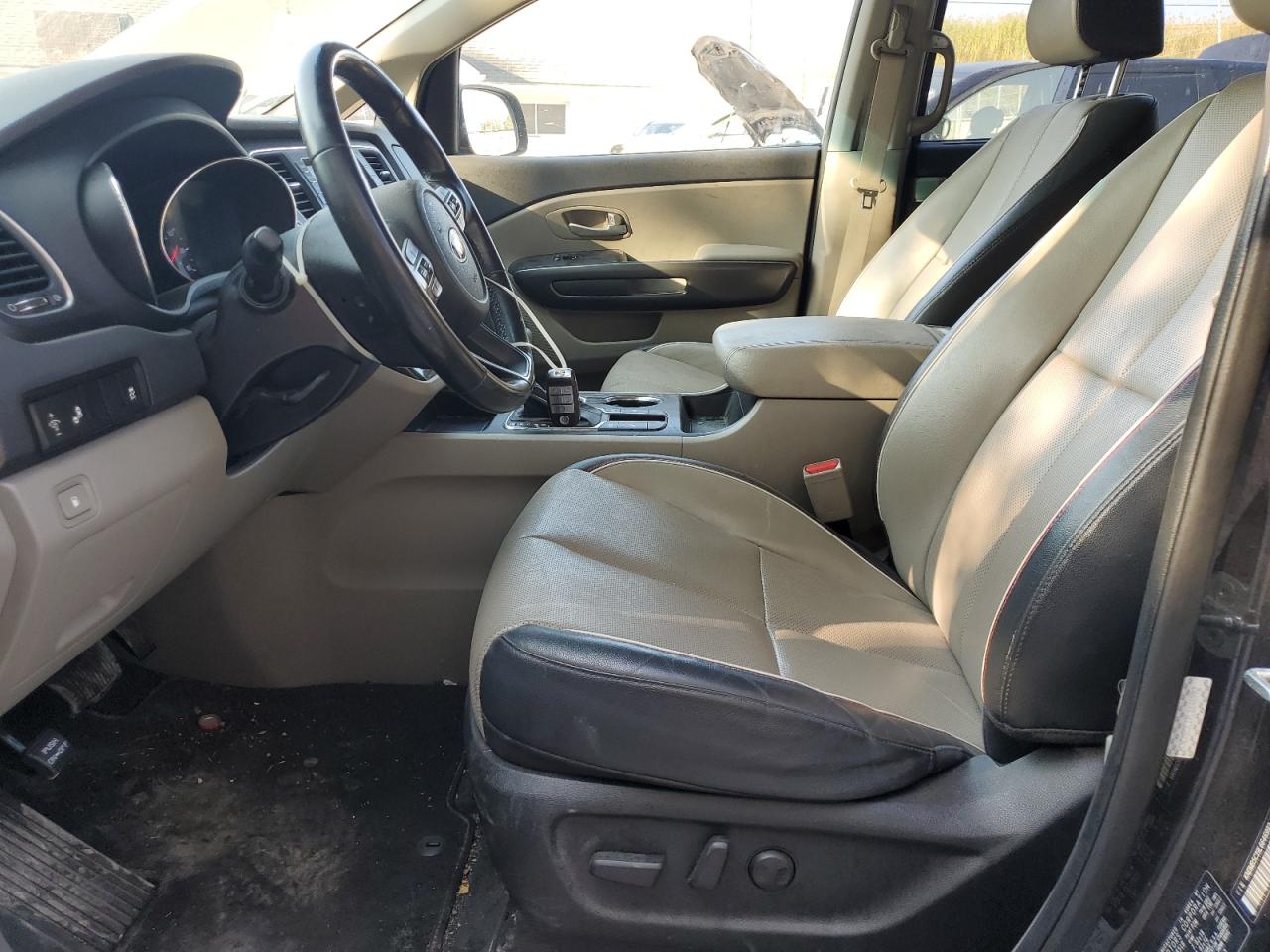 2020 Kia Sedona Lx VIN: KNDMB5C19L6646992 Lot: 71434165