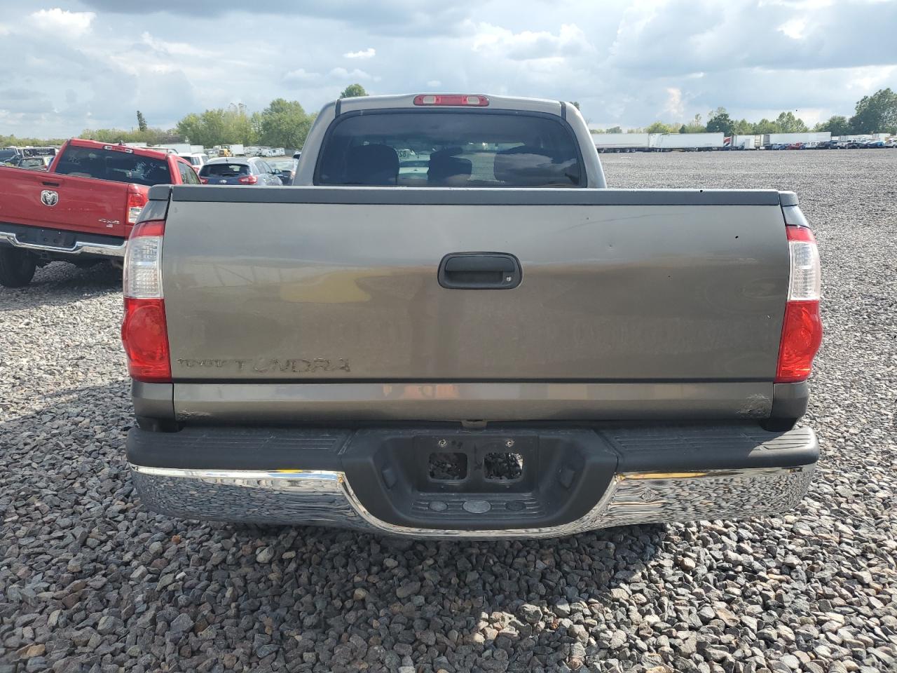 2006 Toyota Tundra Double Cab Sr5 VIN: 5TBDT44196S516892 Lot: 82053255