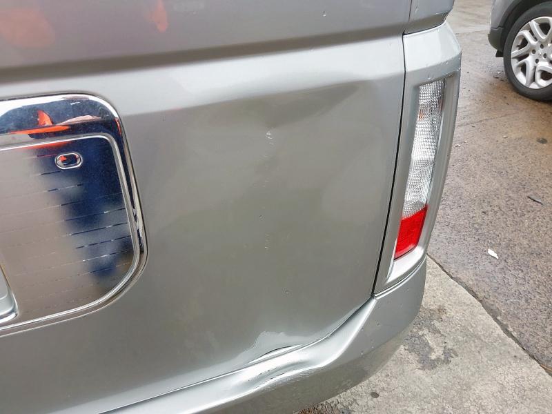 2004 NISSAN  