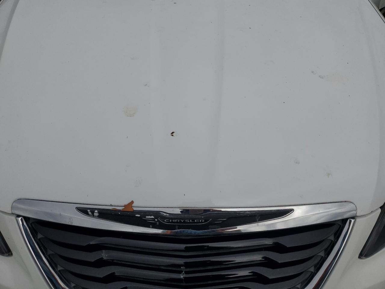 2013 Chrysler 200 Limited VIN: 1C3CCBCG5DN738561 Lot: 81141735