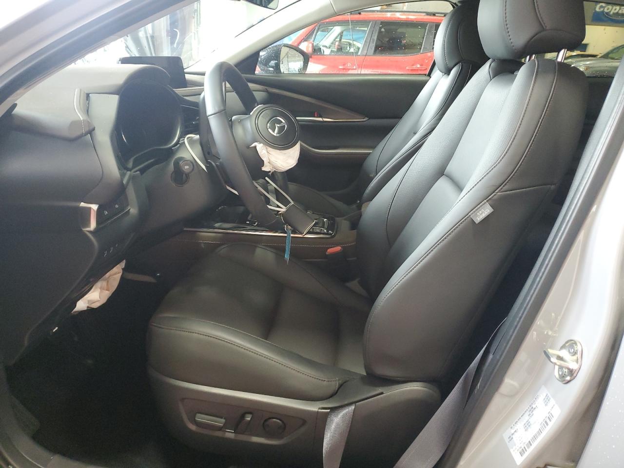 2025 Mazda Cx-30 Premium VIN: 3MVDMBDY8SM847378 Lot: 71160885