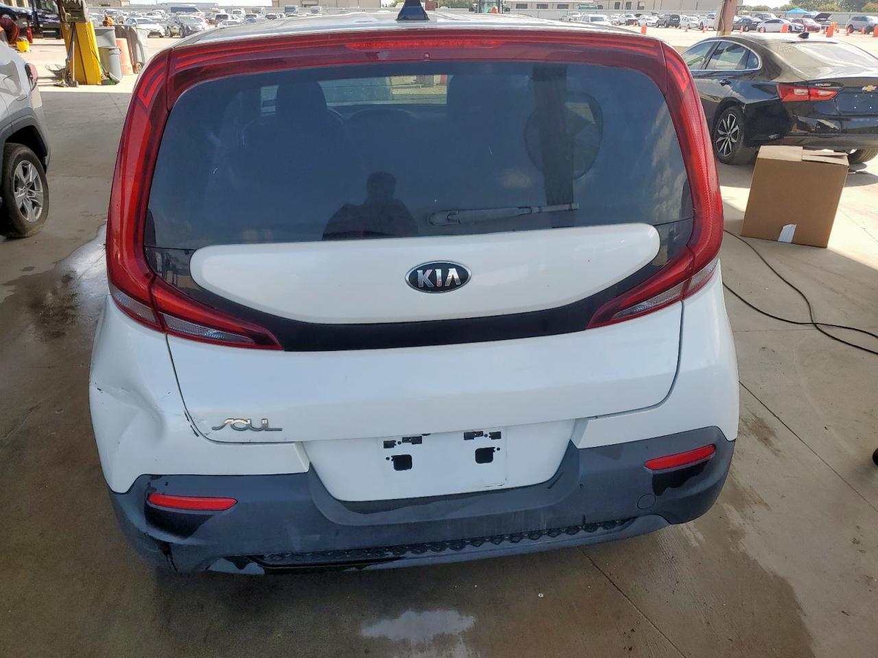 2021 Kia Soul Lx VIN: KNDJ23AU7M7786104 Lot: 81478475