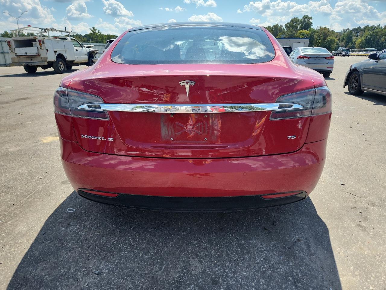 2017 Tesla Model S VIN: 5YJSA1E11HF205482 Lot: 81165125