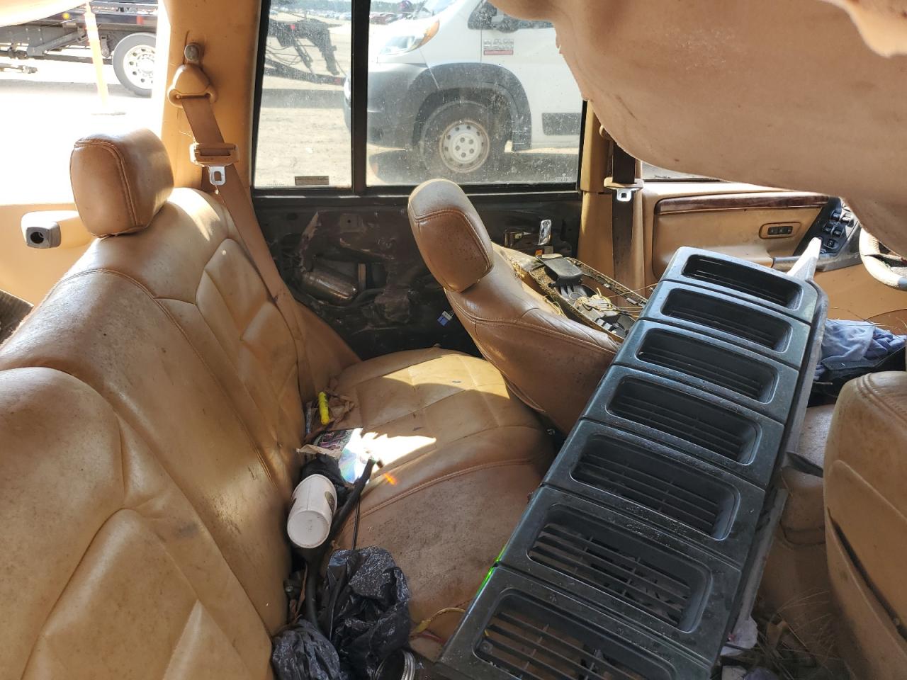 1996 Jeep Grand Cherokee Limited VIN: 1J4EZ78Y6TC137651 Lot: 81866235