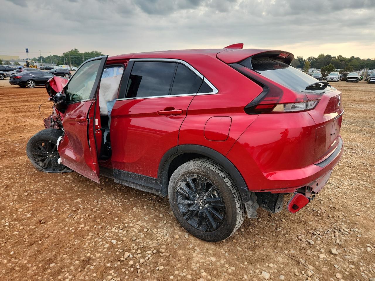 2024 Mitsubishi Eclipse Cross Le VIN: JA4ATVAA1RZ034175 Lot: 81613705