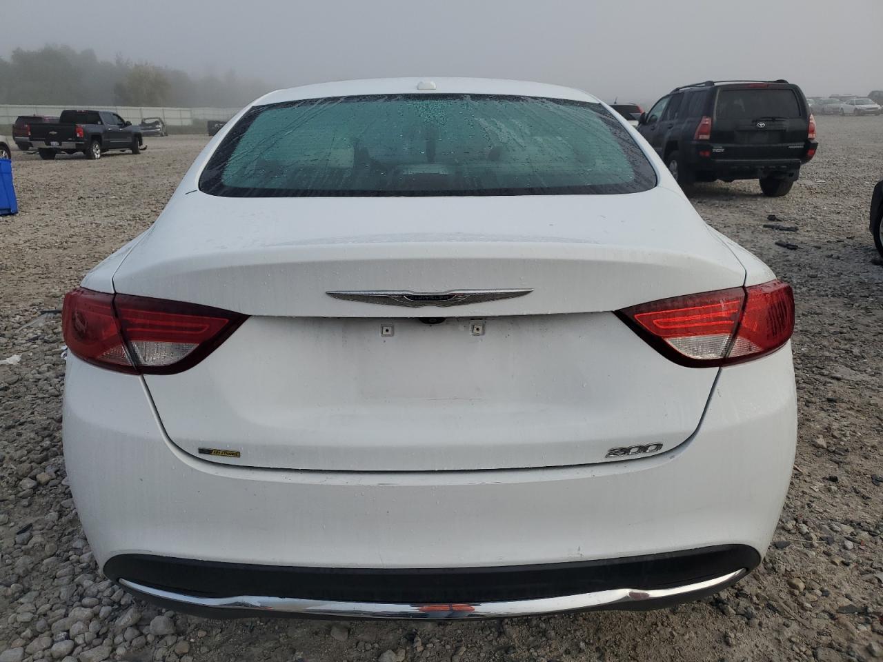 2015 Chrysler 200 Limited VIN: 1C3CCCAB2FN616174 Lot: 84367295