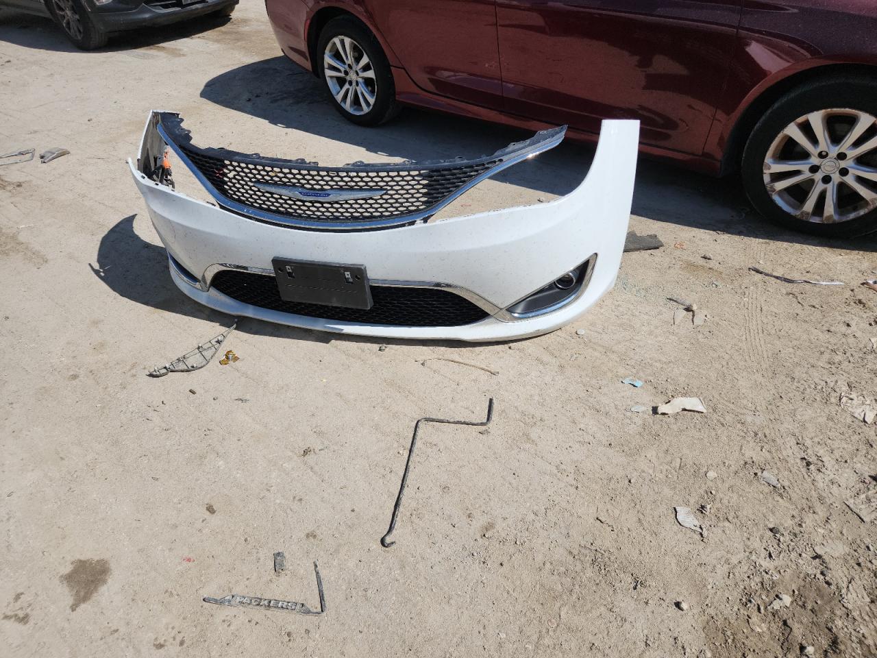 2019 Chrysler Pacifica Limited VIN: 2C4RC1GGXKR745869 Lot: 84253055