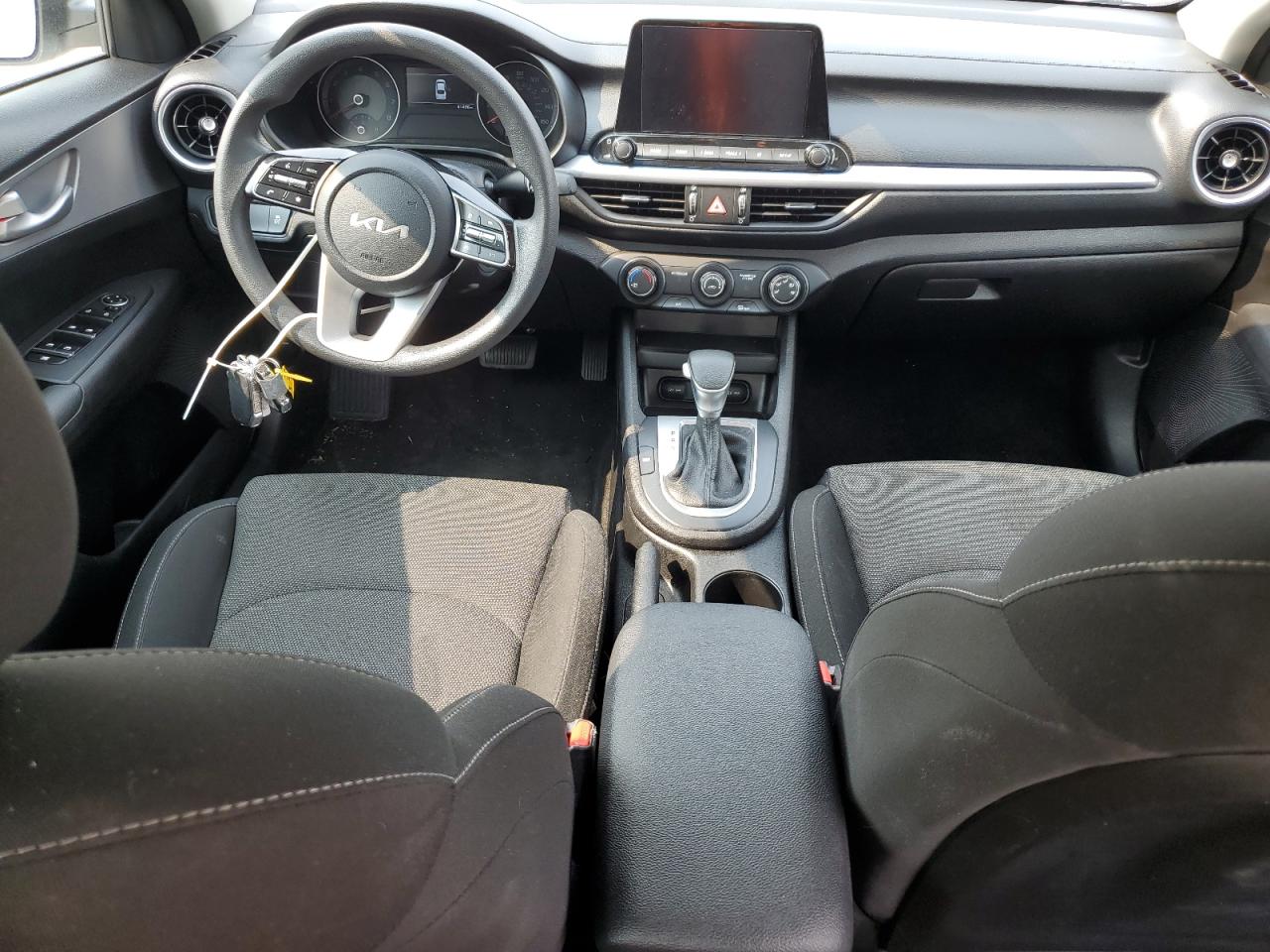 2023 Kia Forte Lx VIN: 3KPF24AD9PE646670 Lot: 71280525