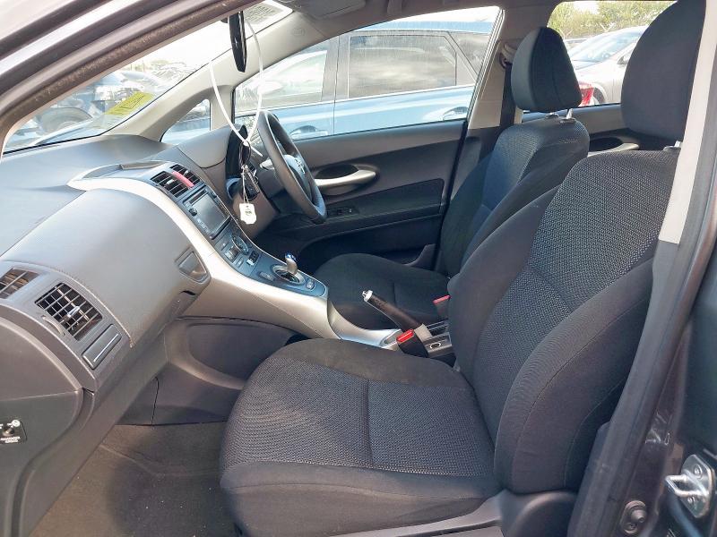2012 TOYOTA AURIS HYBRID T4 CVT 