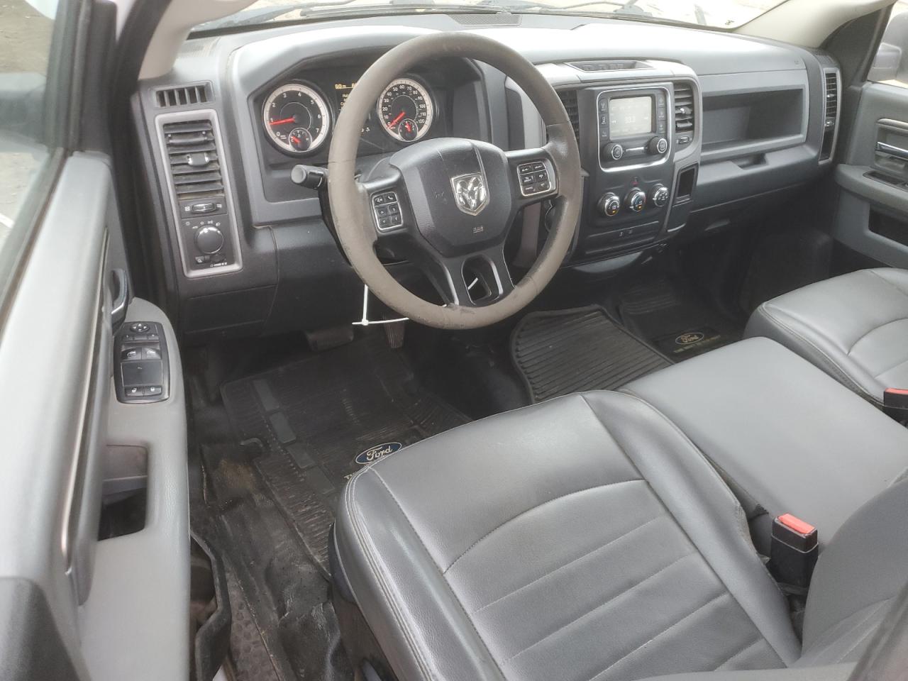 2018 Ram 1500 St VIN: 3C6JR6DGXJG244117 Lot: 81592015