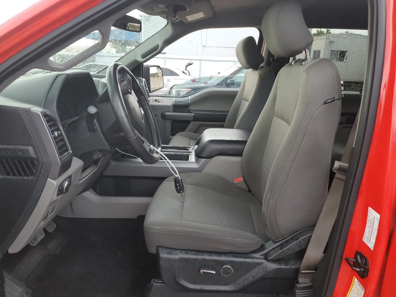 2017 Ford F150 Supercrew VIN: 1FTEW1CP1HKC76335 Lot: 84171755