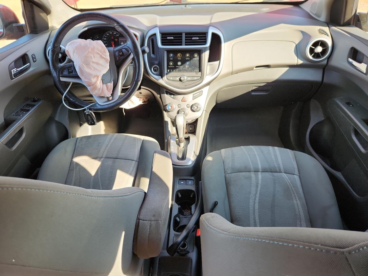 2019 Chevrolet Sonic Lt VIN: 1G1JD5SB3K4132808 Lot: 84467785