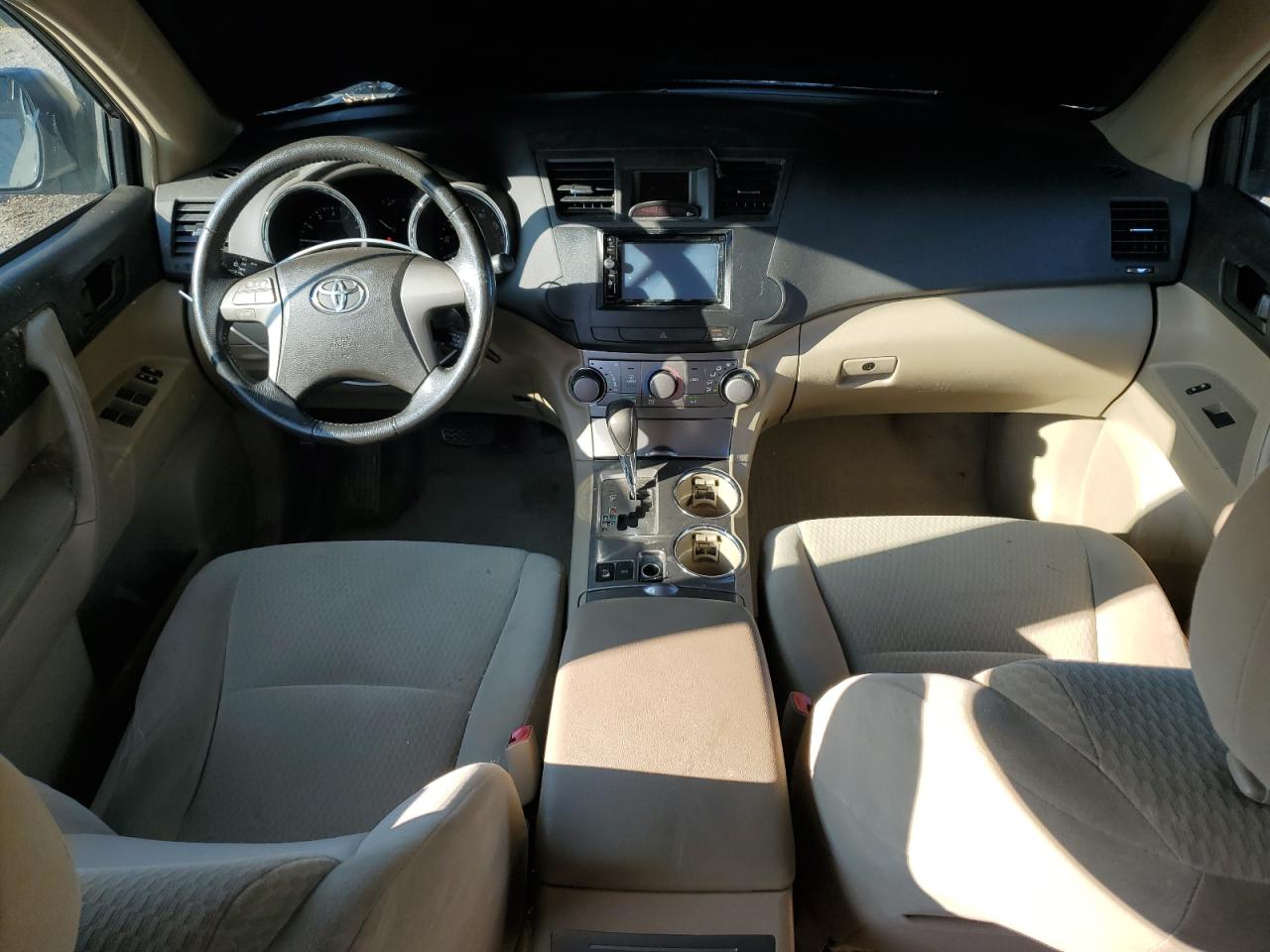 2010 Toyota Highlander VIN: 5TDBK3EH4AS005686 Lot: 72056945