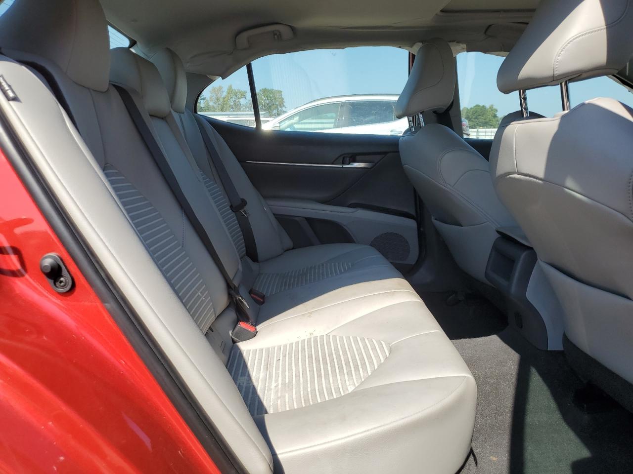 2020 Toyota Camry Se VIN: 4T1G11AK8LU320516 Lot: 81024555