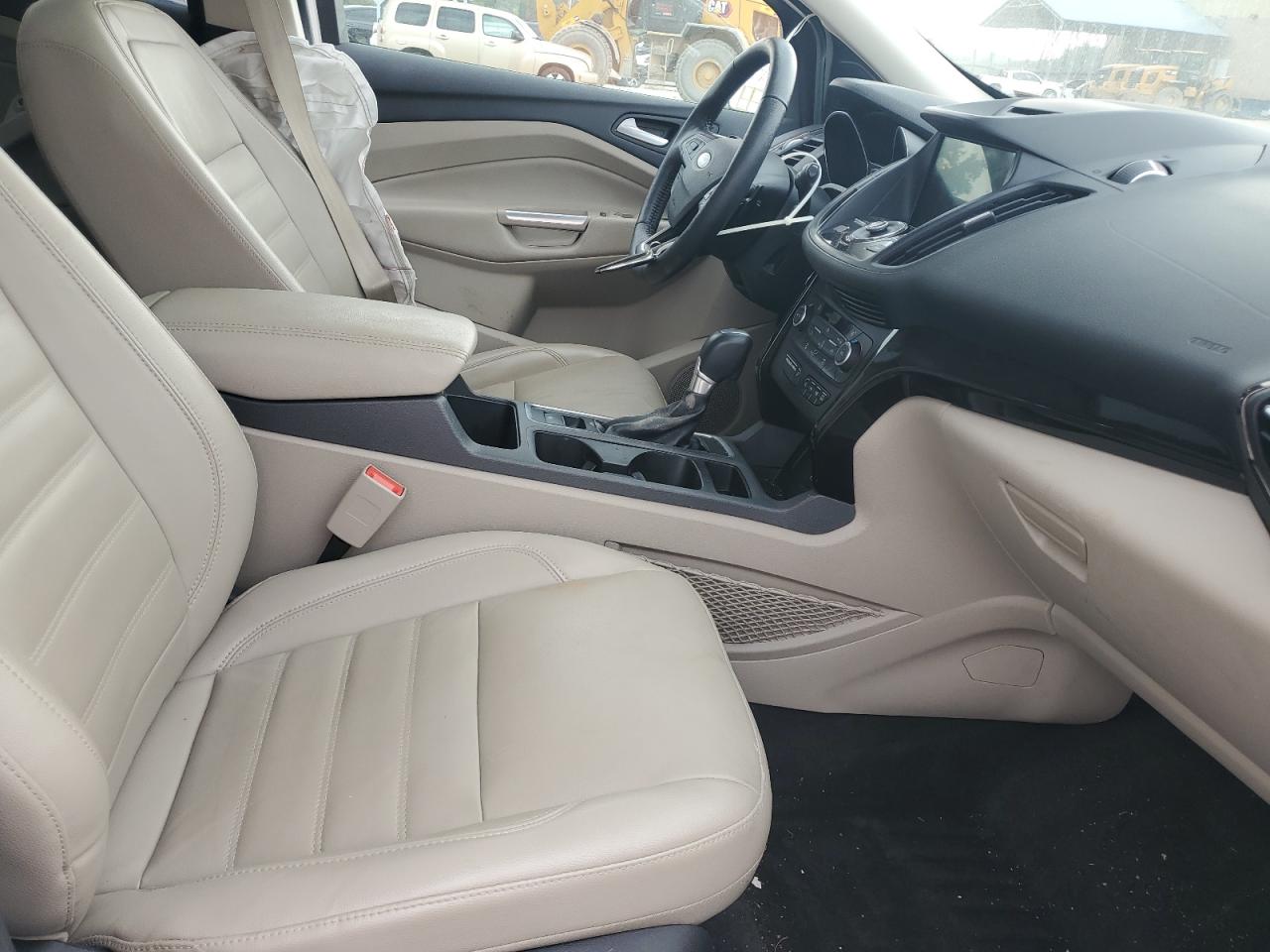 2018 Ford Escape Titanium VIN: 1FMCU9J98JUB25367 Lot: 81129885