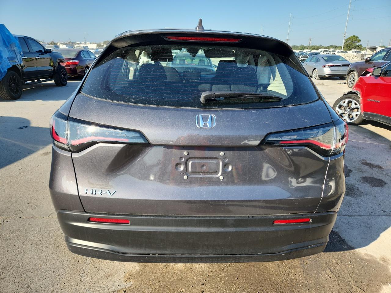 2025 Honda Hr-V Lx VIN: 3CZRZ1H3XSM750243 Lot: 71422815