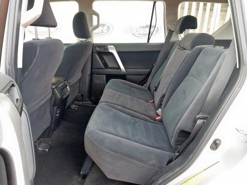 2019 TOYOTA LAND CRUISER ACTIVE