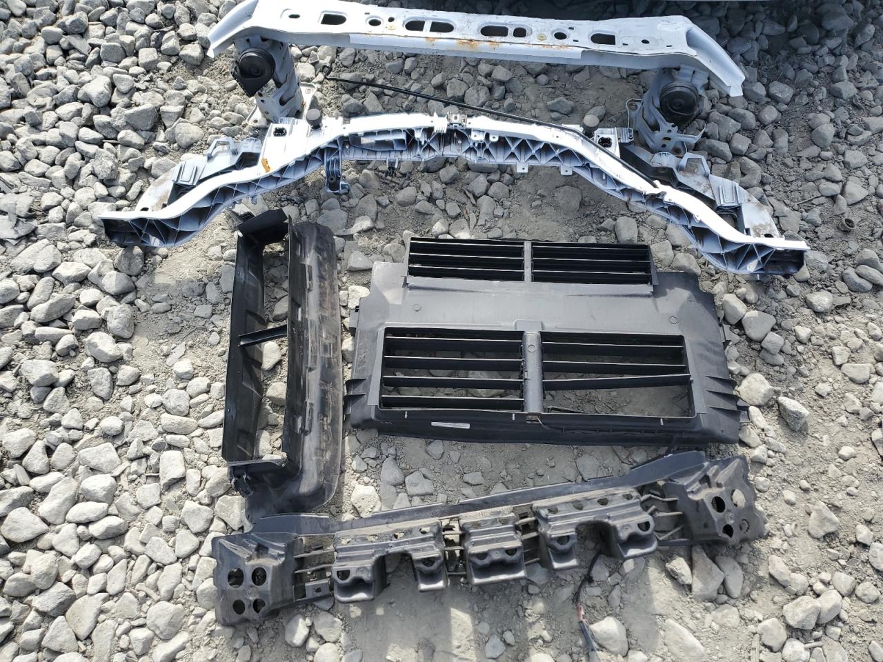 2017 Ford Focus Se VIN: 1FADP3K22HL285877 Lot: 80526355