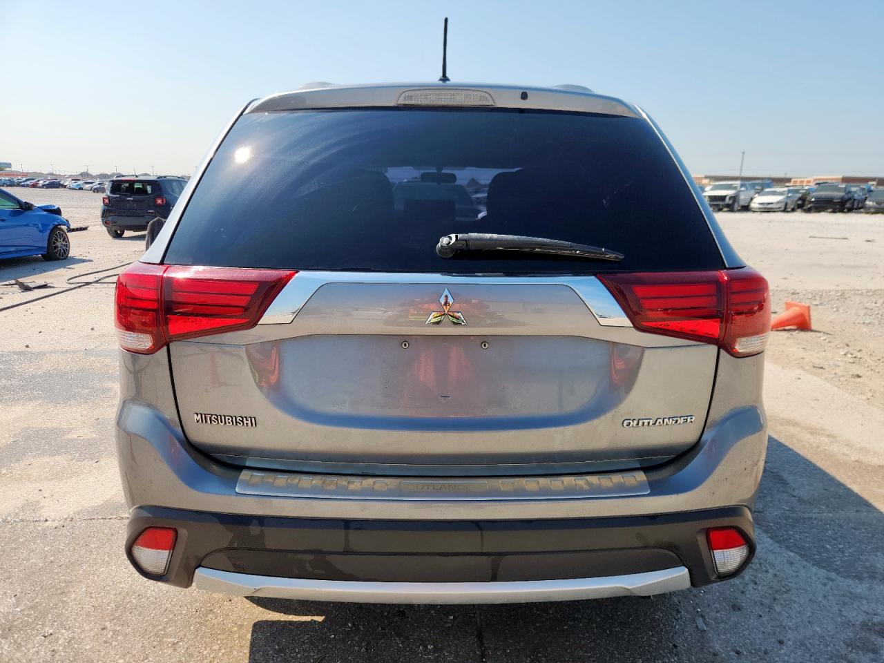 2016 Mitsubishi Outlander Es VIN: JA4AD2A30GZ000223 Lot: 72091525