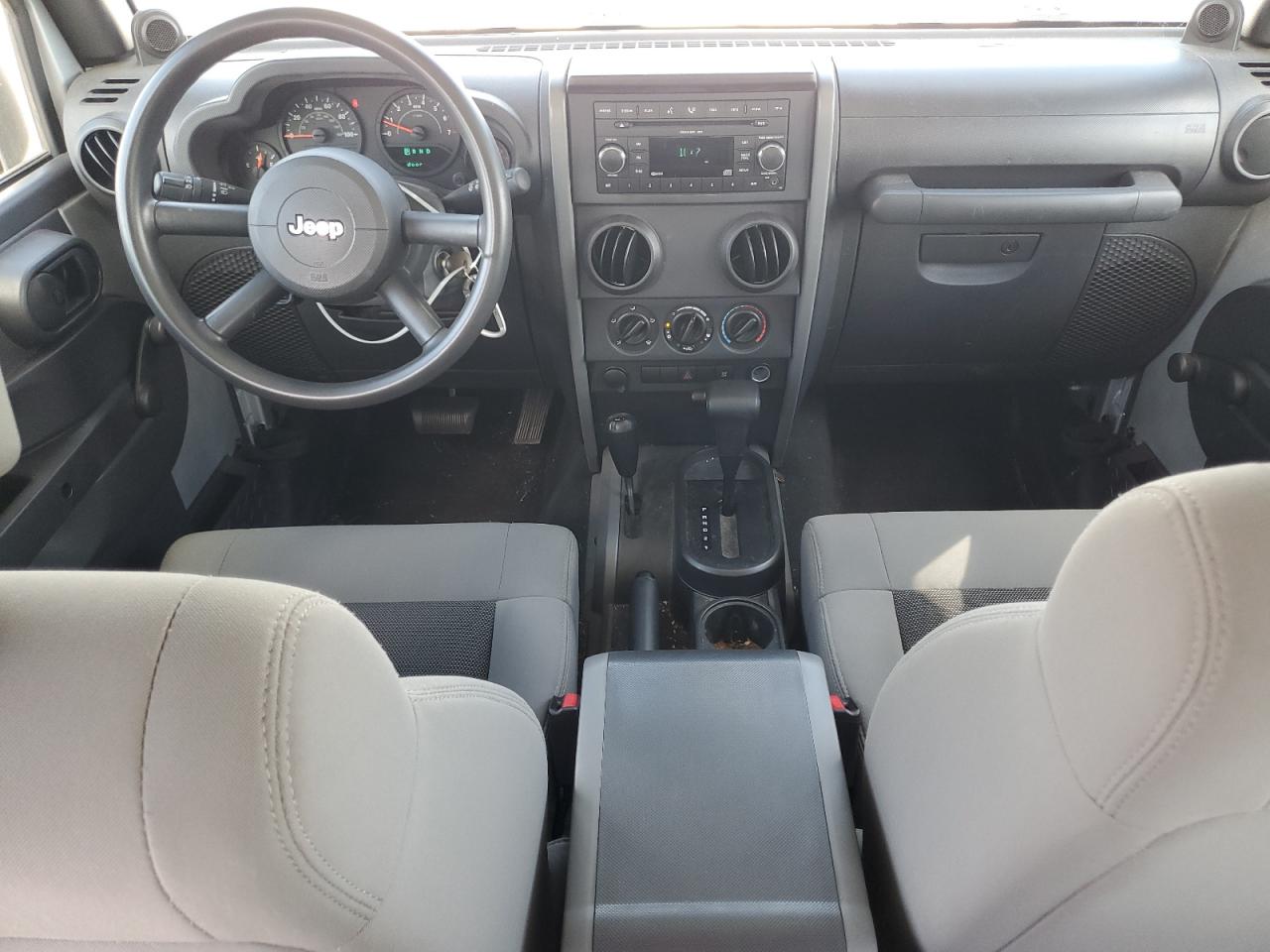 2008 Jeep Wrangler Unlimited X VIN: 1J4GA39168L522709 Lot: 83864255