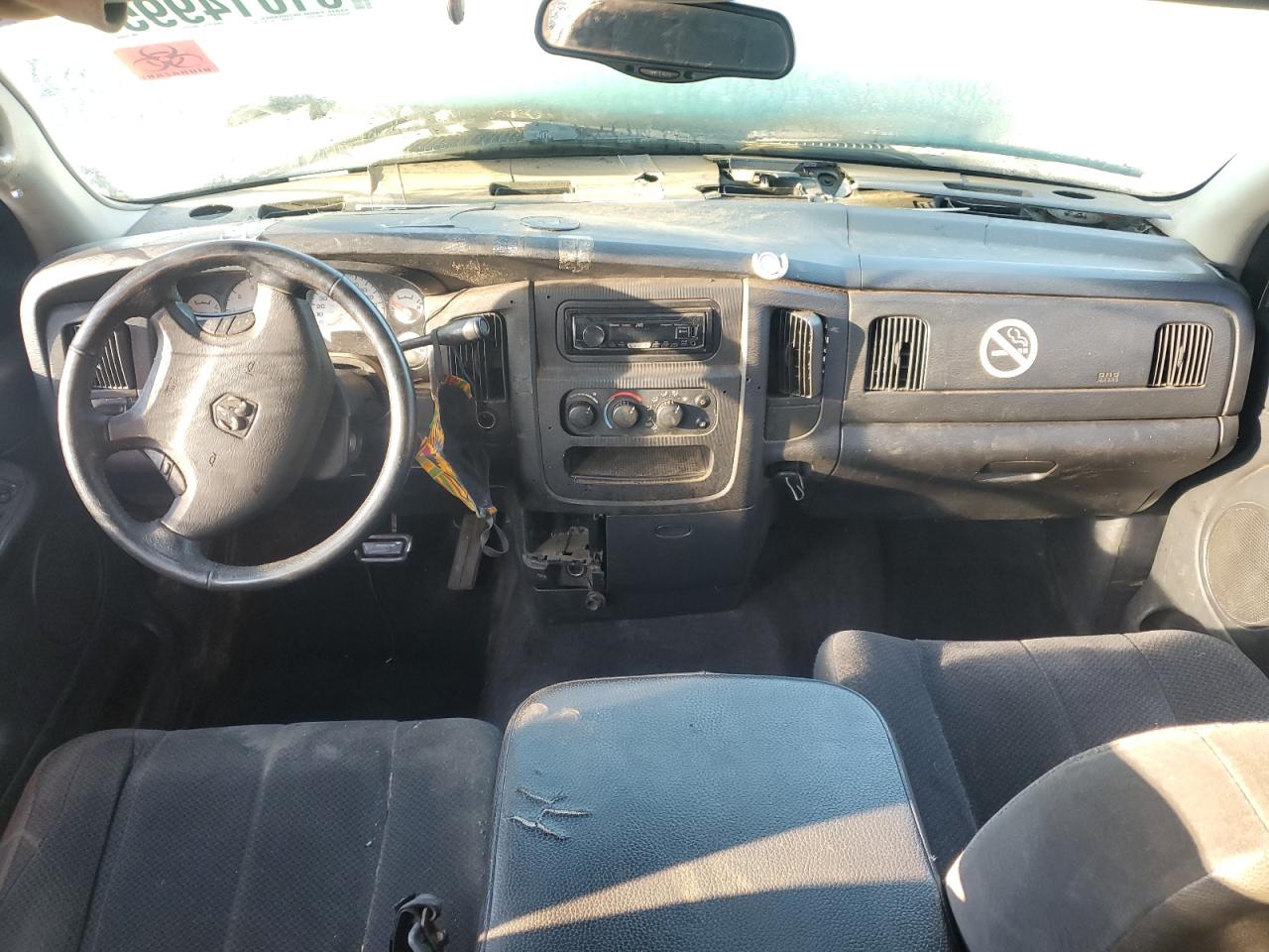 2002 Dodge Ram 1500 VIN: 1D7HA18N02S618695 Lot: 81014995