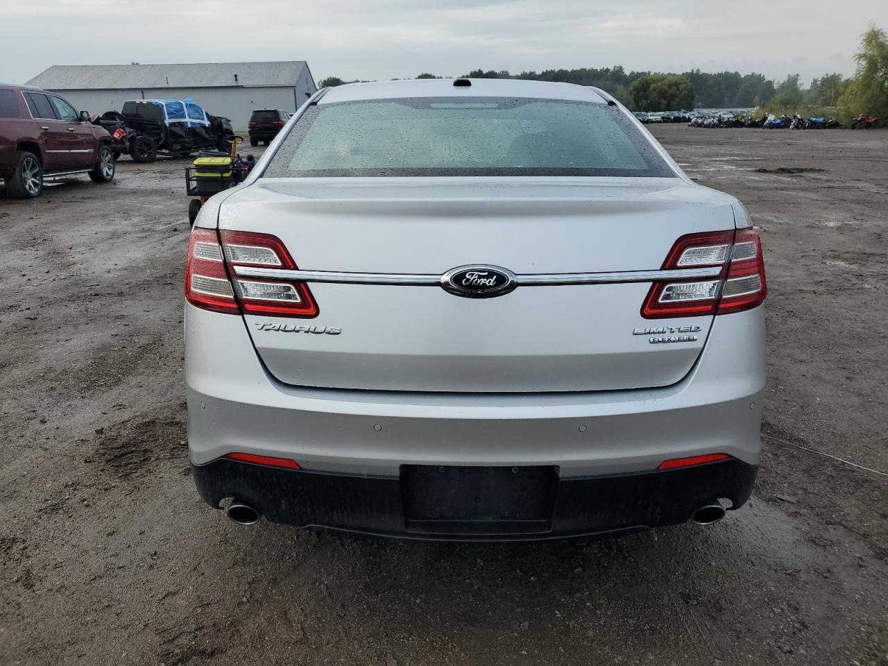 2015 Ford Taurus Limited VIN: 1FAHP2F85FG137769 Lot: 81782235