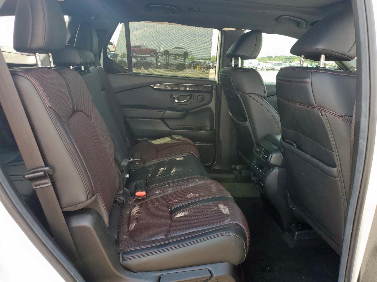 2025 Honda Pilot Black VIN: 5FNYG1H91SB037697 Lot: 83821135