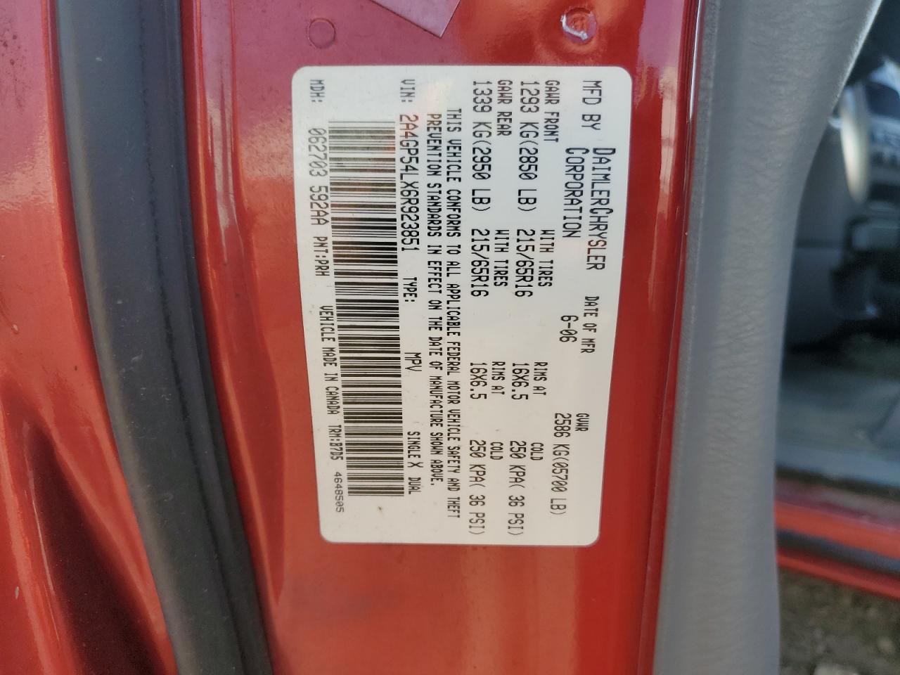 2006 Chrysler Town & Country Touring VIN: 2A4GP54LX6R923851 Lot: 81263125